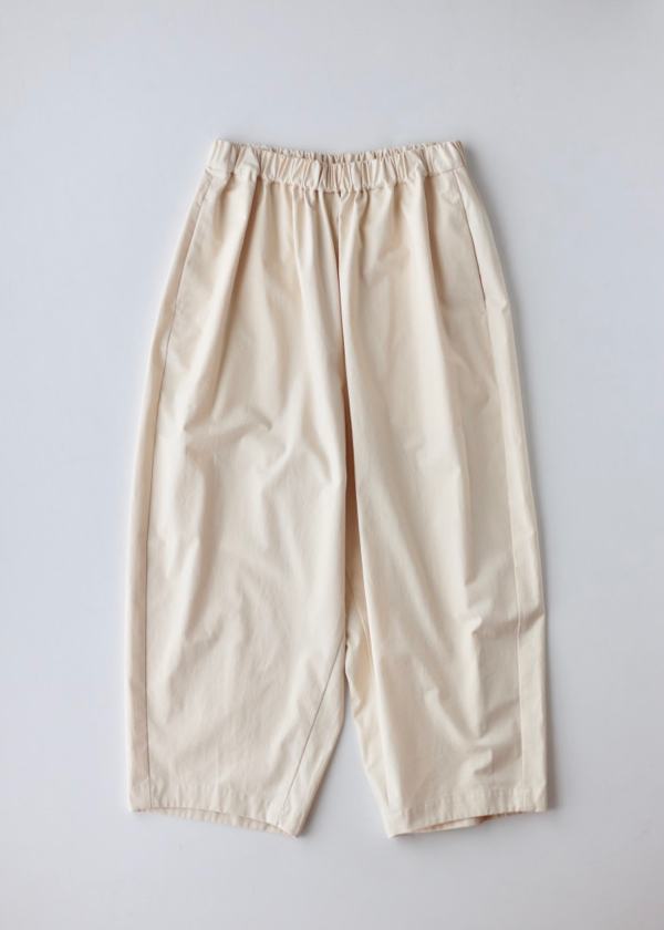 sold outARTS&SCIENCEBulky balloon pants– 3 color – | Shoka: