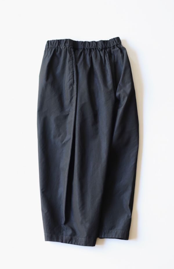 sold outARTS&SCIENCEBulky balloon pants | Shoka: