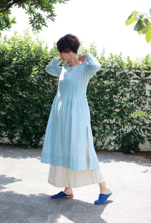 maku textiles 　シルクコットンジャムダニ ピンタック　ドレス　藍染め